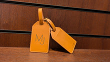 Load image into Gallery viewer, Mount Juliet Estate - Leather Luggage Tag
